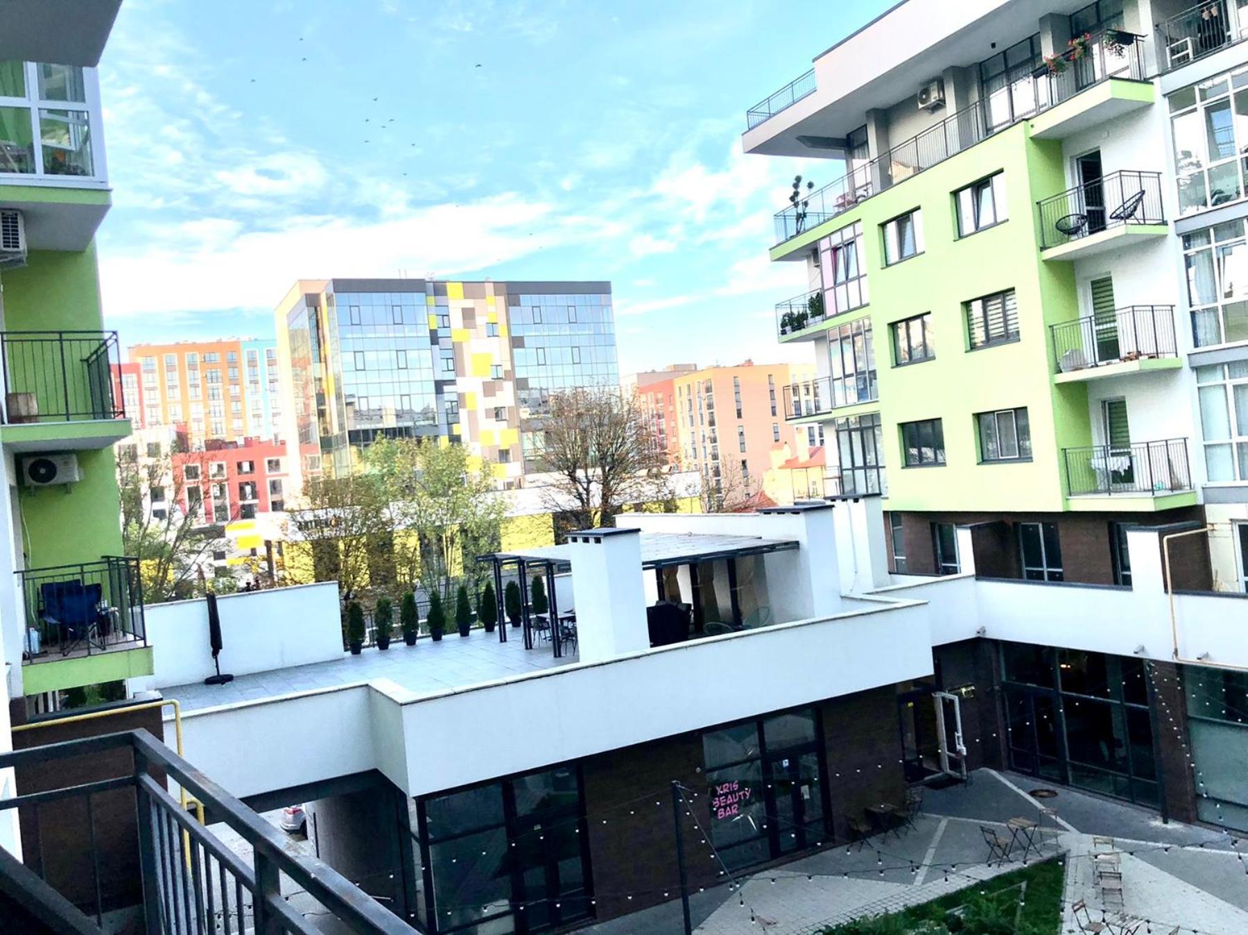 Osapart Comfortable Apartment In A Complex Great Britain Leópolis Exterior foto