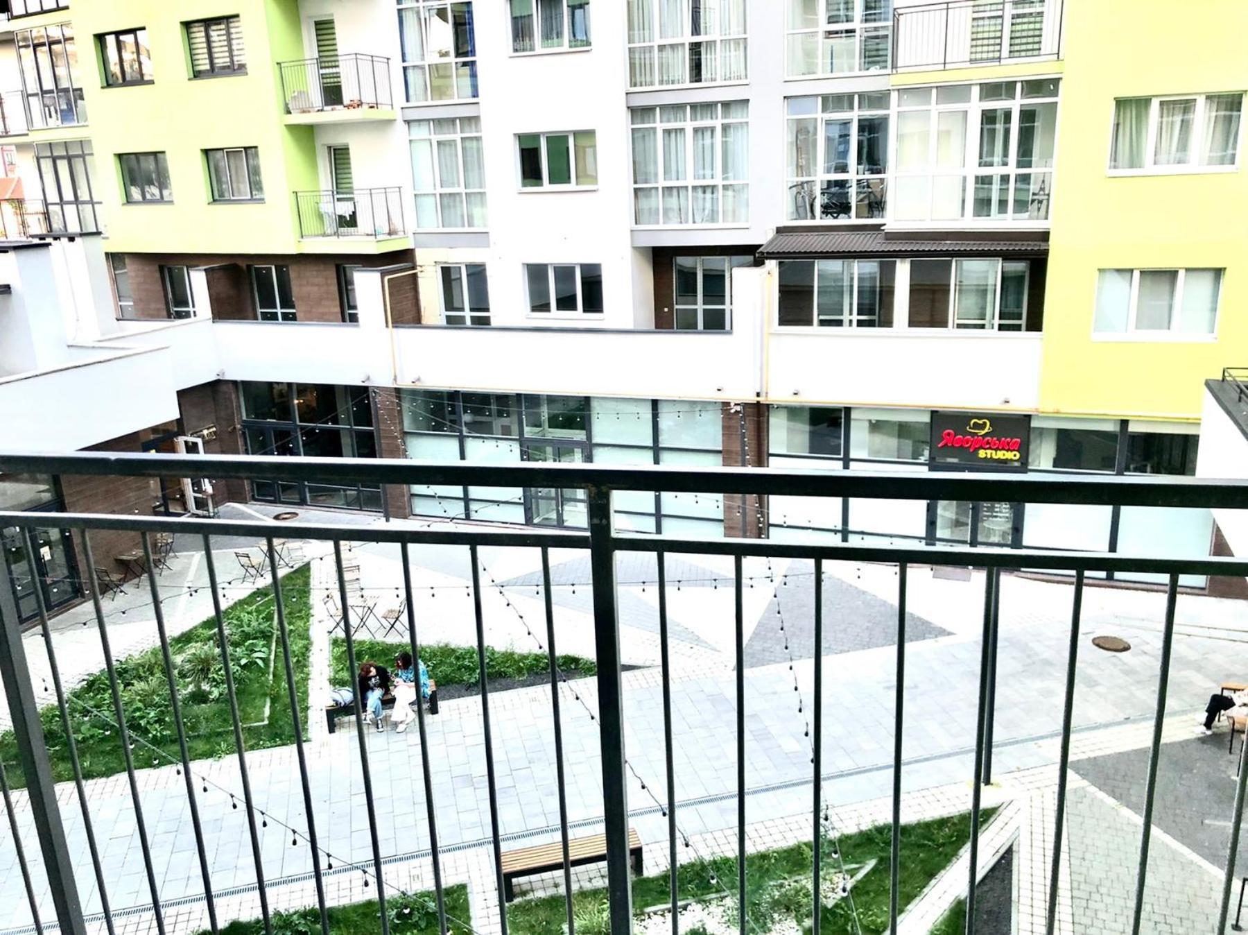 Osapart Comfortable Apartment In A Complex Great Britain Leópolis Exterior foto