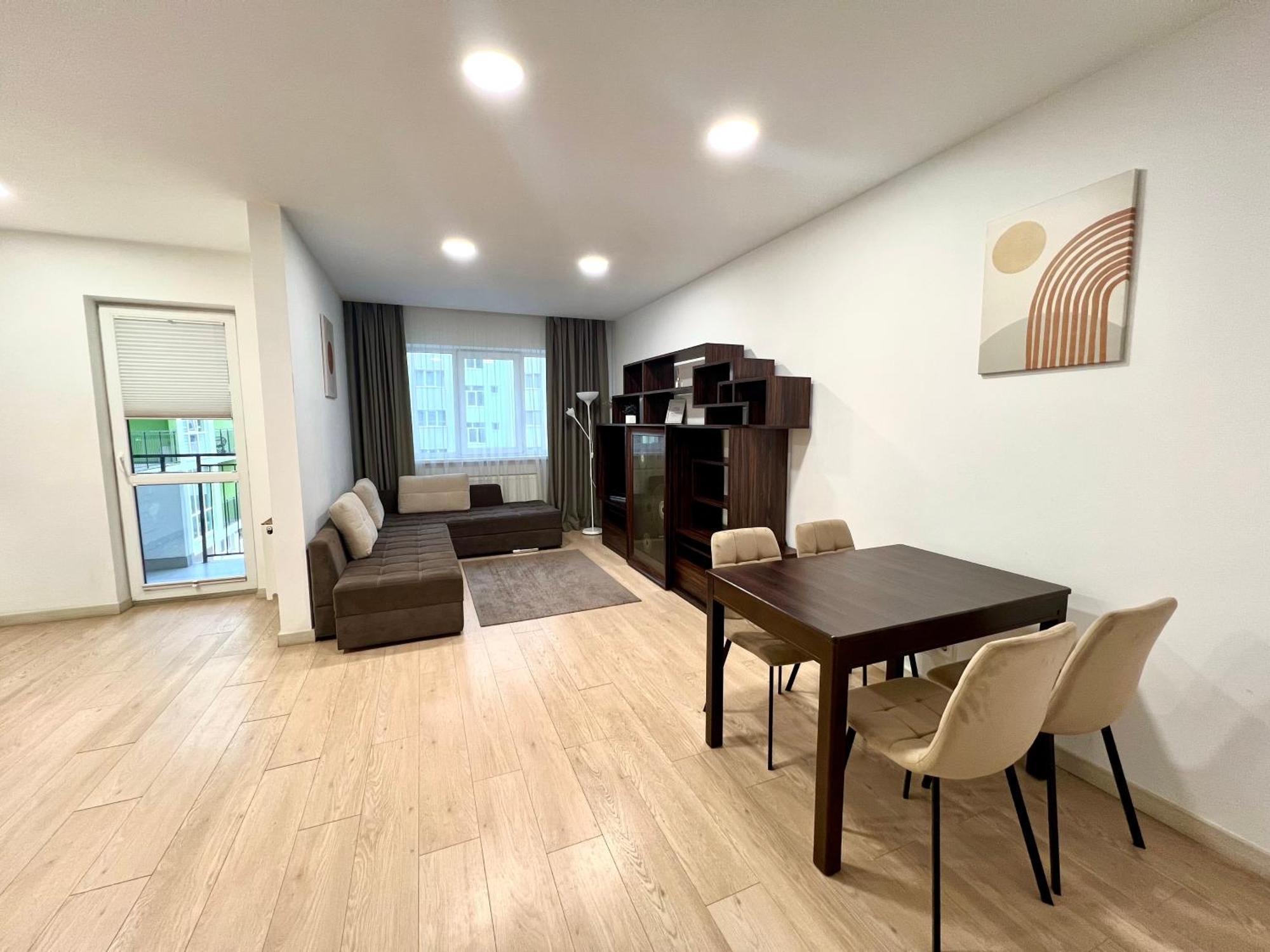 Osapart Comfortable Apartment In A Complex Great Britain Leópolis Exterior foto