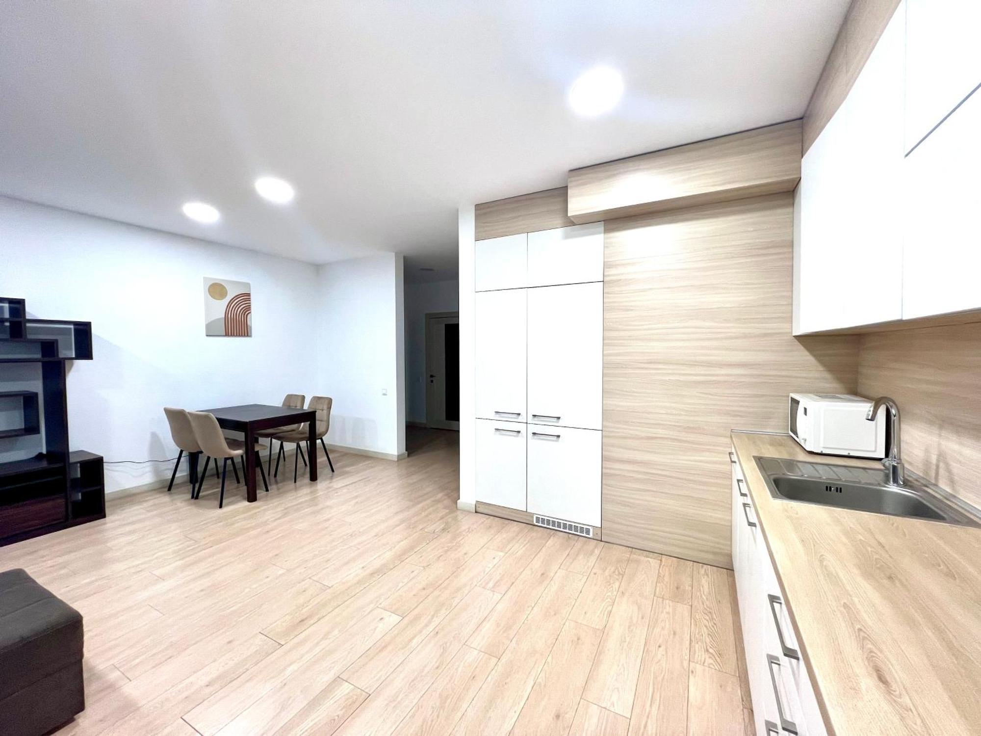 Osapart Comfortable Apartment In A Complex Great Britain Leópolis Exterior foto